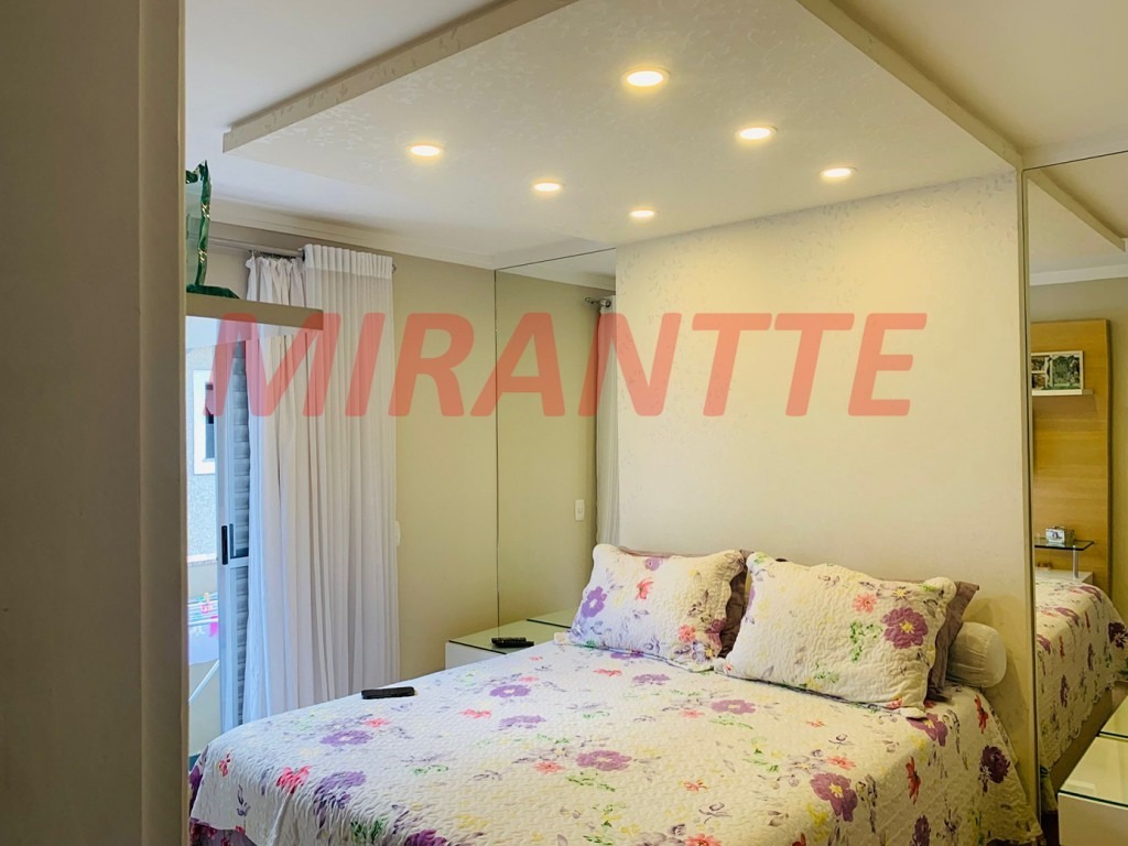 Cond. fechado de 130m² com 3 quartos em Chora Menino