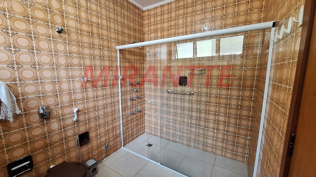 Sobrado de 332m² com 4 quartos em Jardim São Bento