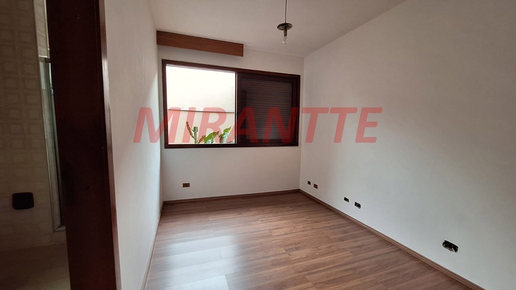 Sobrado de 332m² com 4 quartos em Jardim São Bento