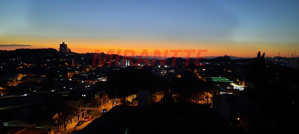 Apartamento de 66m² com 3 quartos em Vila Mangalot