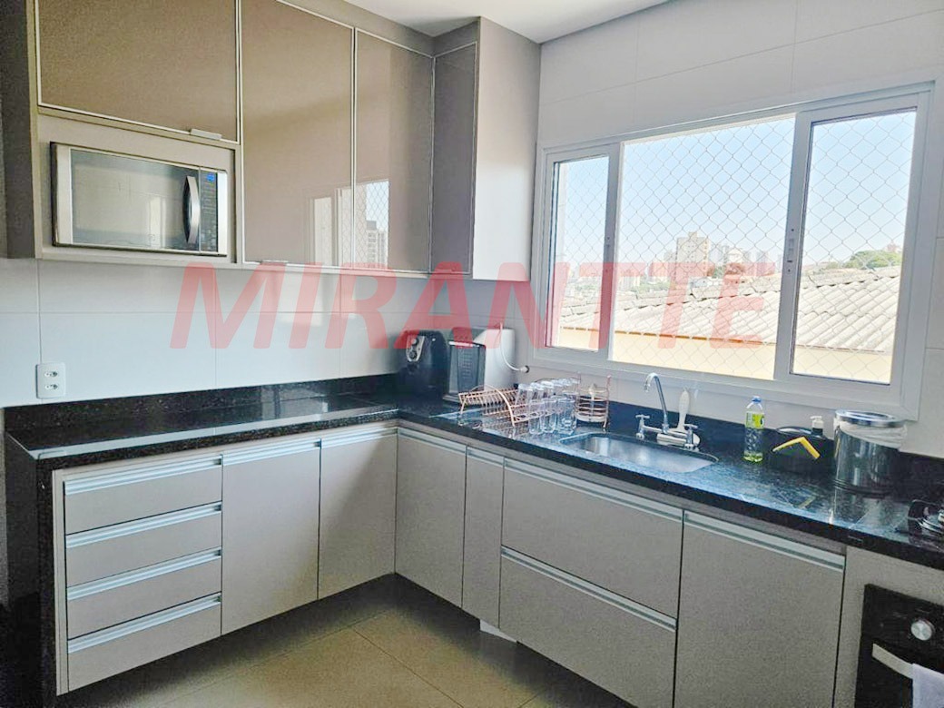 Sobrado de 84m² com 3 quartos em Jd Maninos