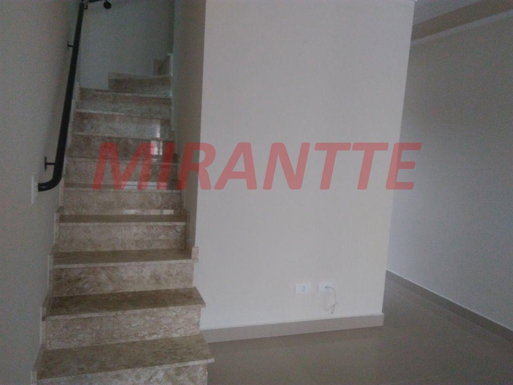 Sobrado de 84m² com 3 quartos em Jd Maninos