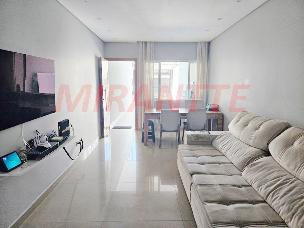 Sobrado de 84m² com 3 quartos em Jd Maninos