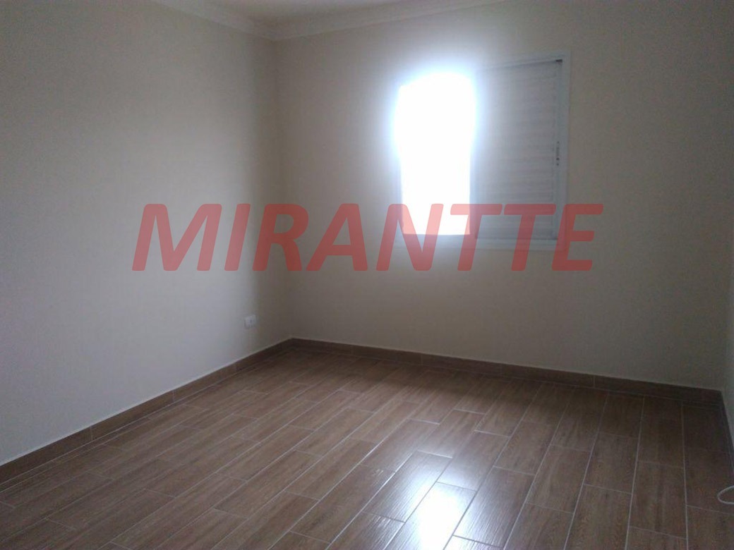Sobrado de 84m² com 3 quartos em Jd Maninos
