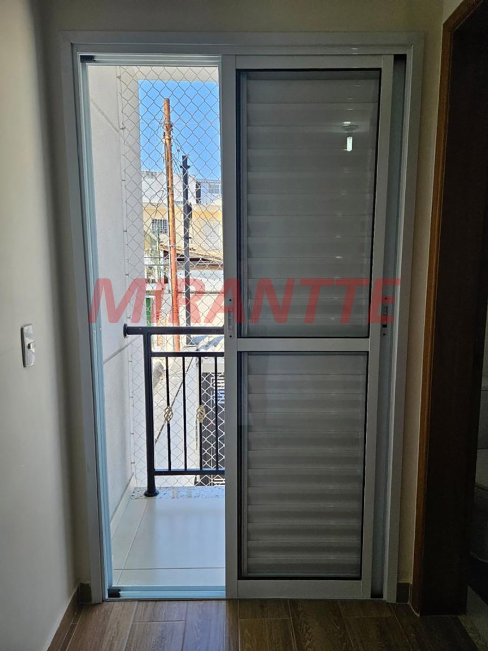 Sobrado de 84m² com 3 quartos em Jd Maninos