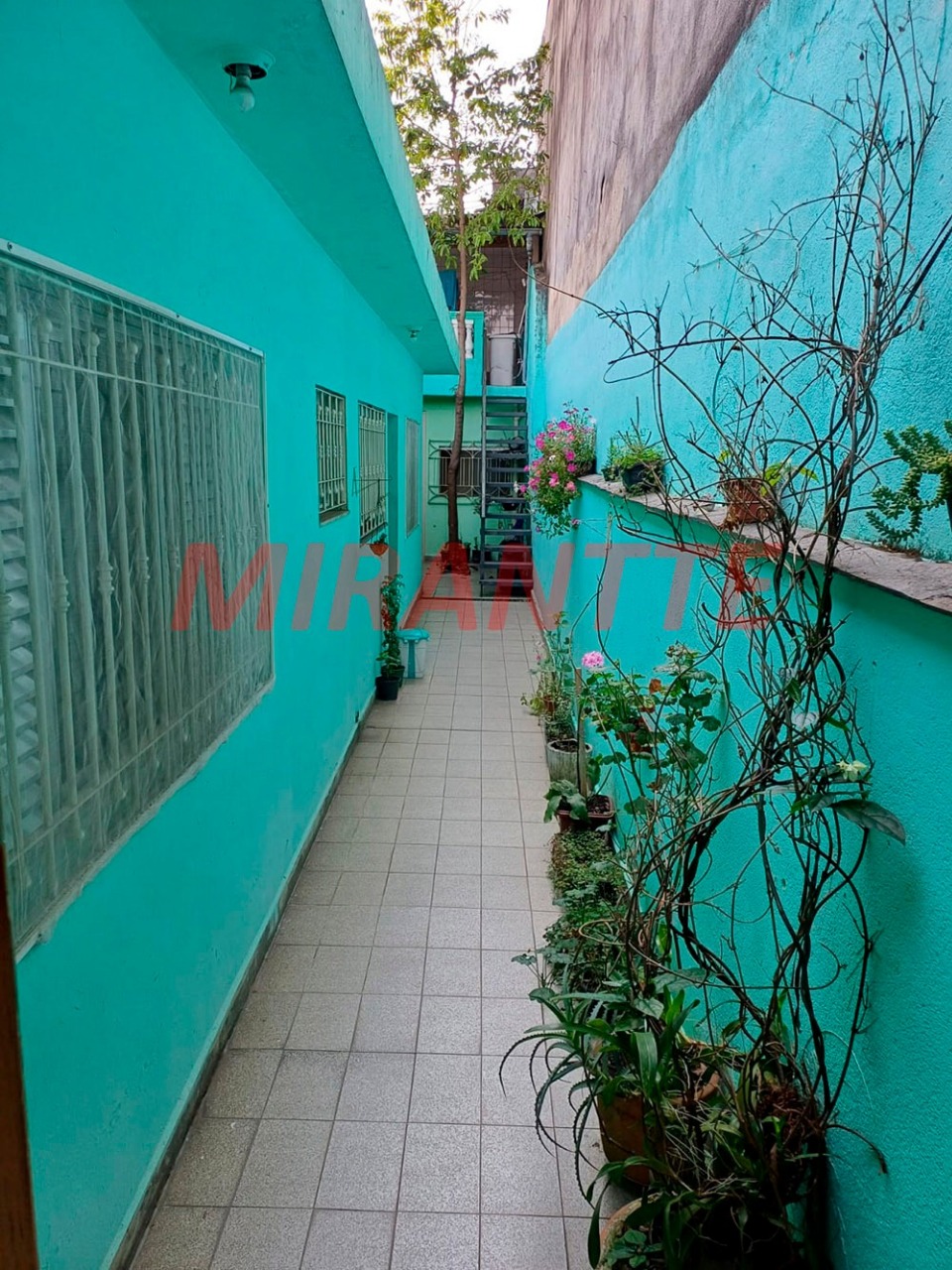 Casa terrea de 100m² com 2 quartos em Parque Edu Chaves