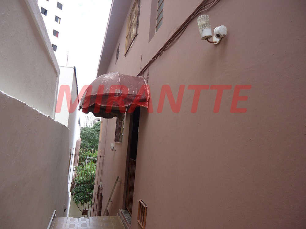 Sobrado de 227m² com 3 quartos em Santana