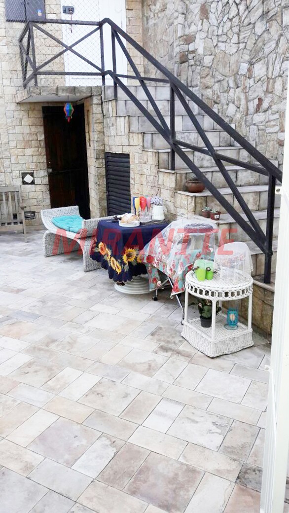 Sobrado de 477m² com 3 quartos em Jardim Kherlakian