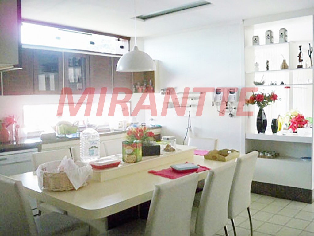 Sobrado de 477m² com 3 quartos em Jardim Kherlakian