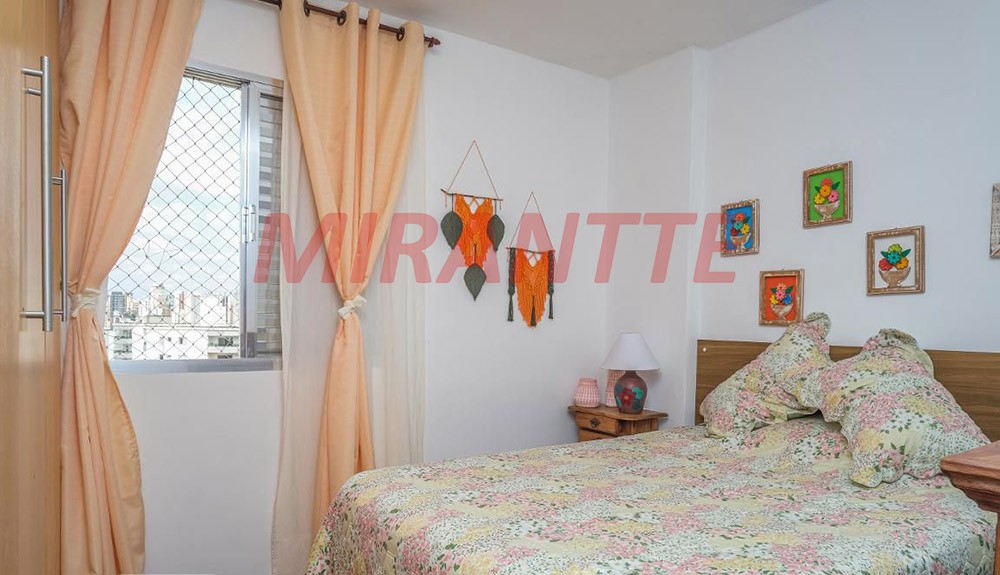 Apartamento de 74m² com 3 quartos em Água Fria