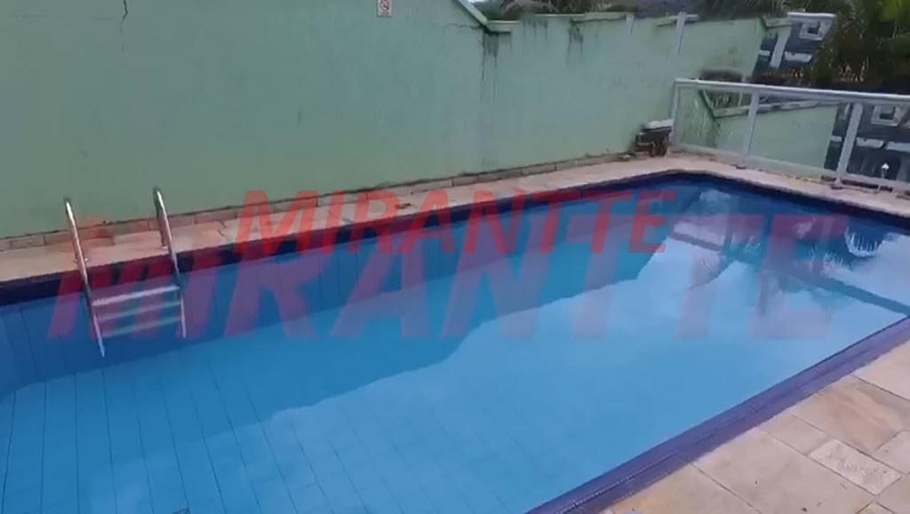 Cond. fechado de 171m² com 4 quartos em Jardim Itatinga