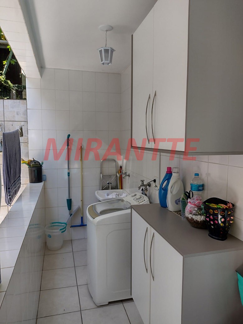 ChÁcara de 1000m² com 8 quartos em Furnas
