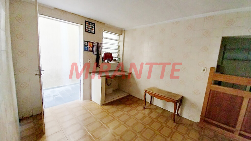 Sobrado com 3 quartos em Vila Nova Mazzei