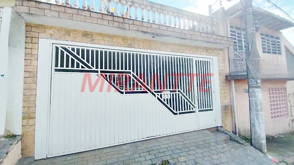 Sobrado com 3 quartos em Vila Nova Mazzei