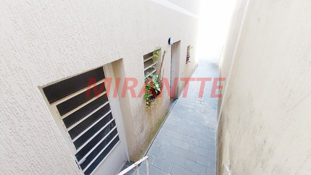 Sobrado com 3 quartos em Vila Nova Mazzei