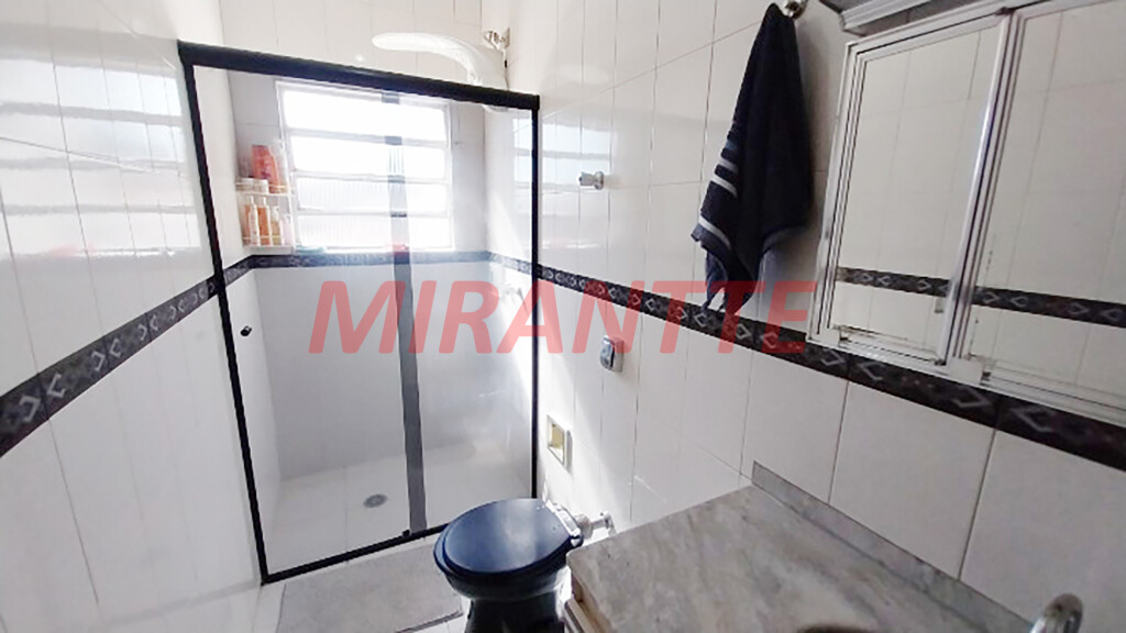 Sobrado com 3 quartos em Vila Nova Mazzei
