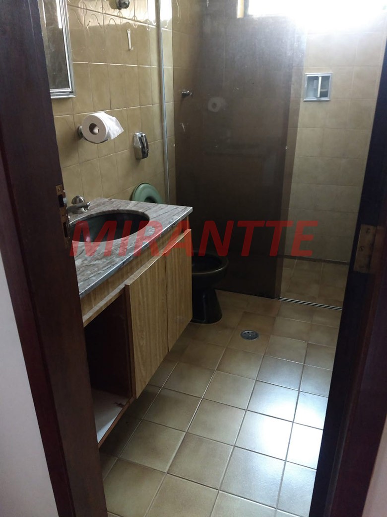 Casa terrea de 203m² com 4 quartos em Água Fria