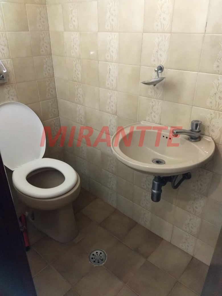 Casa terrea de 203m² com 4 quartos em Água Fria