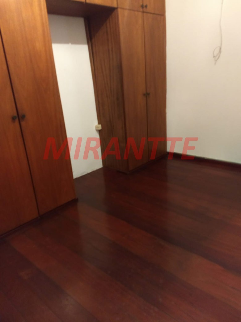 Casa terrea de 203m² com 4 quartos em Água Fria