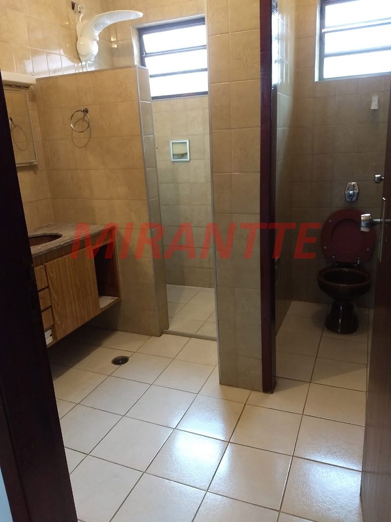 Casa terrea de 203m² com 4 quartos em Água Fria