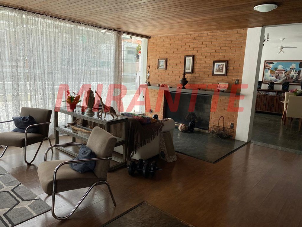 Sobrado de 500m² com 5 quartos em Jardim Bibi