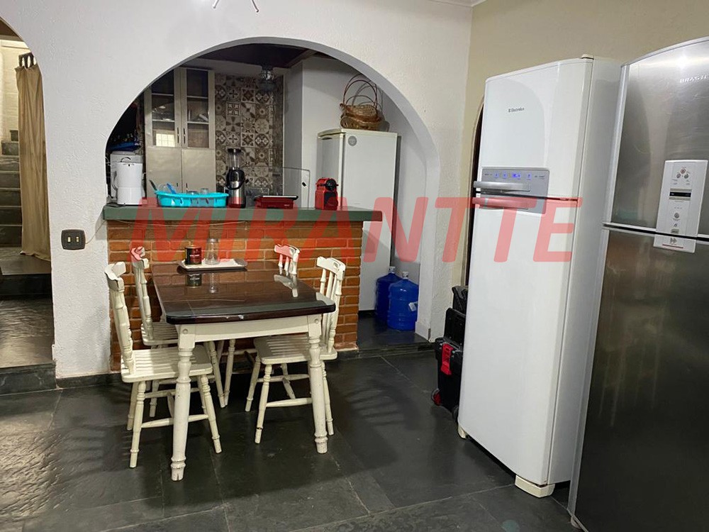 Sobrado de 500m² com 5 quartos em Jardim Bibi