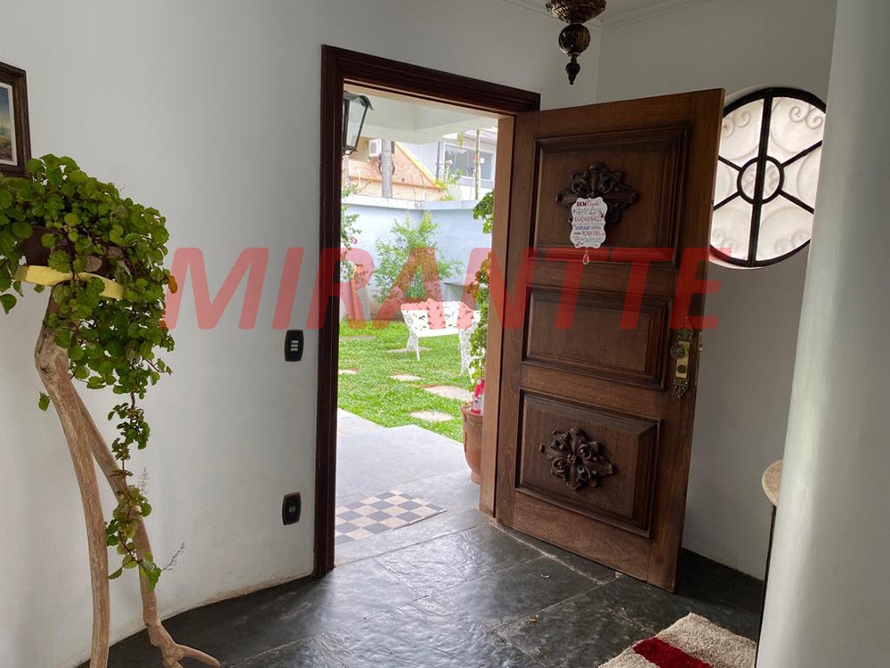 Sobrado de 500m² com 5 quartos em Jardim Bibi