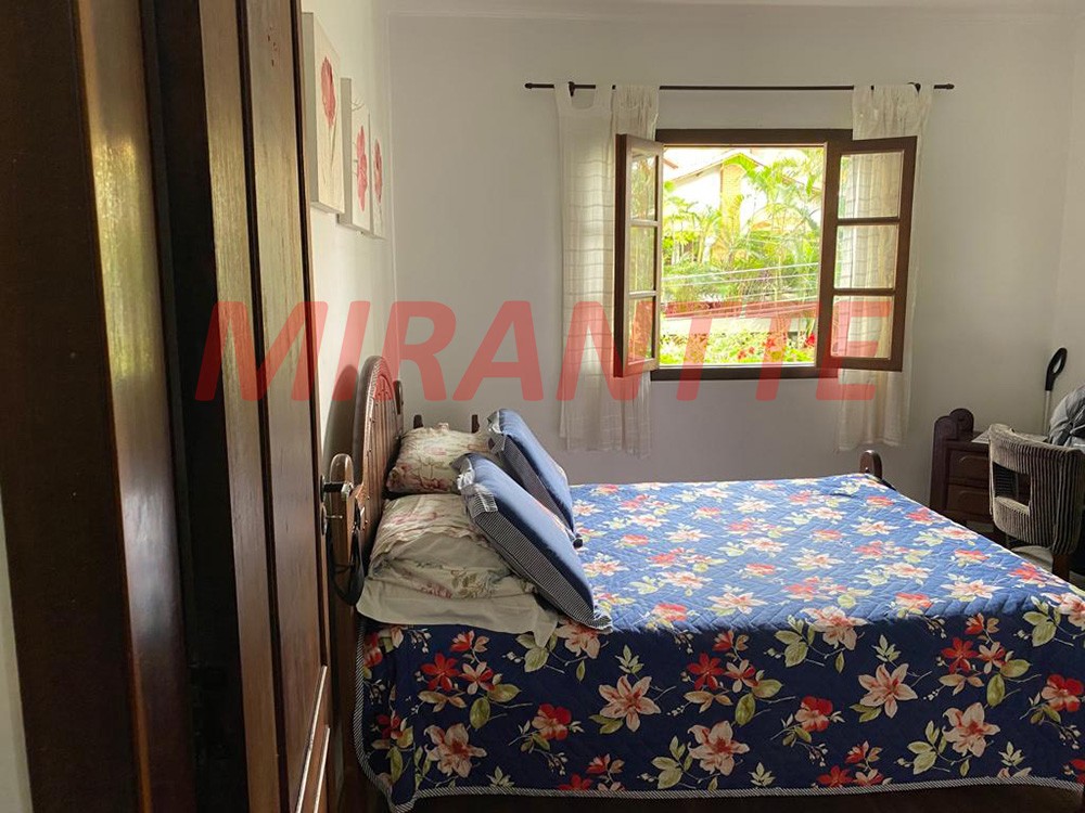Sobrado de 500m² com 5 quartos em Jardim Bibi