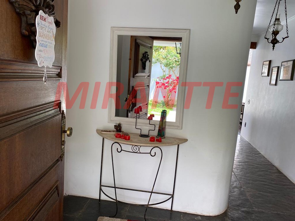 Sobrado de 500m² com 5 quartos em Jardim Bibi