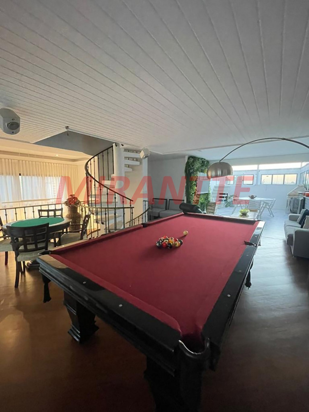 Cobertura de 284m² com 3 quartos em Santana