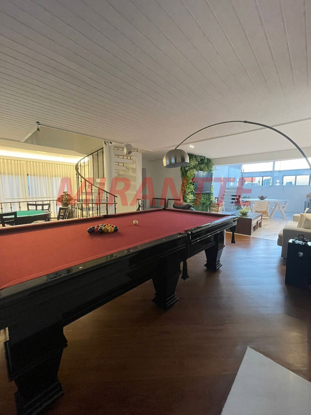 Cobertura de 284m² com 3 quartos em Santana