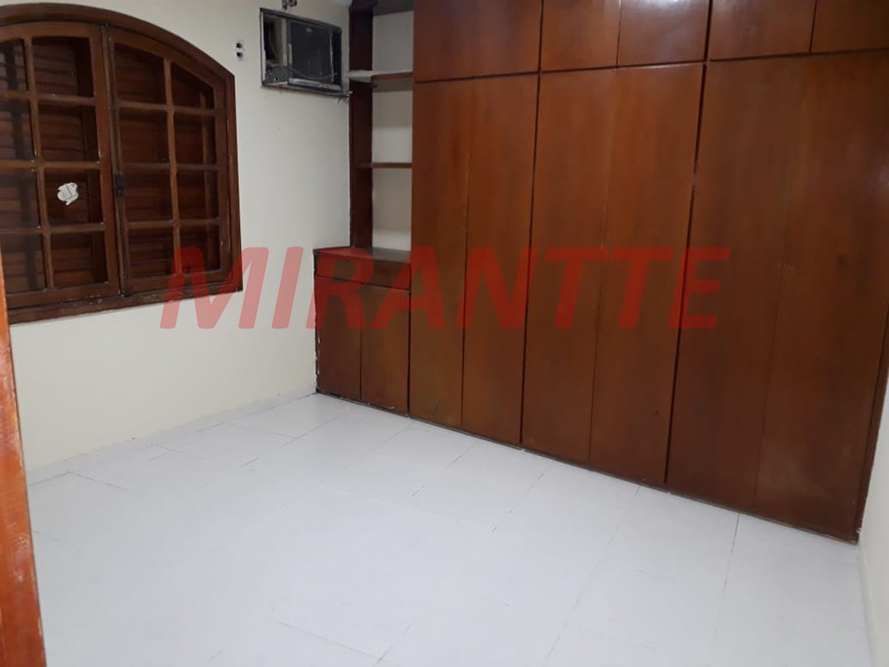 Casa terrea de 380m² com 5 quartos em Água Fria