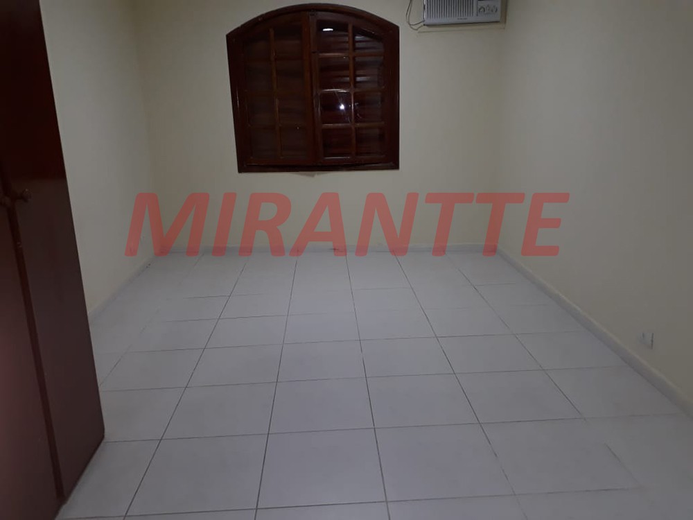 Casa terrea de 380m² com 5 quartos em Água Fria