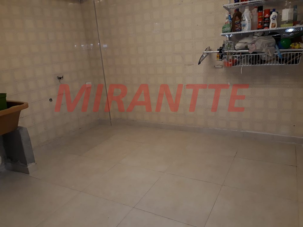 Casa terrea de 380m² com 5 quartos em Água Fria