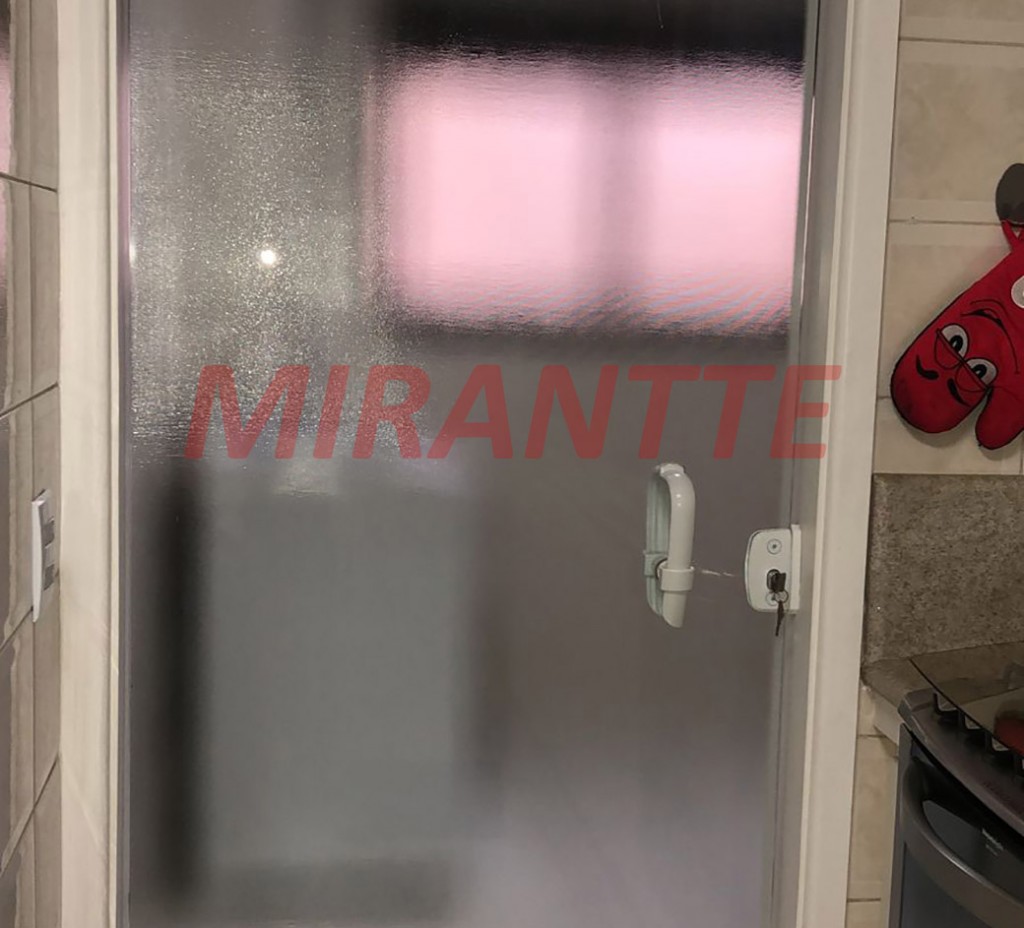Apartamento com 3 quartos em Santana
