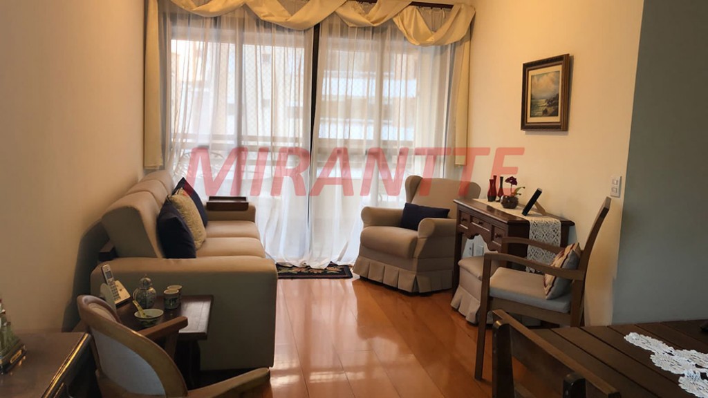 Apartamento com 3 quartos em Santana