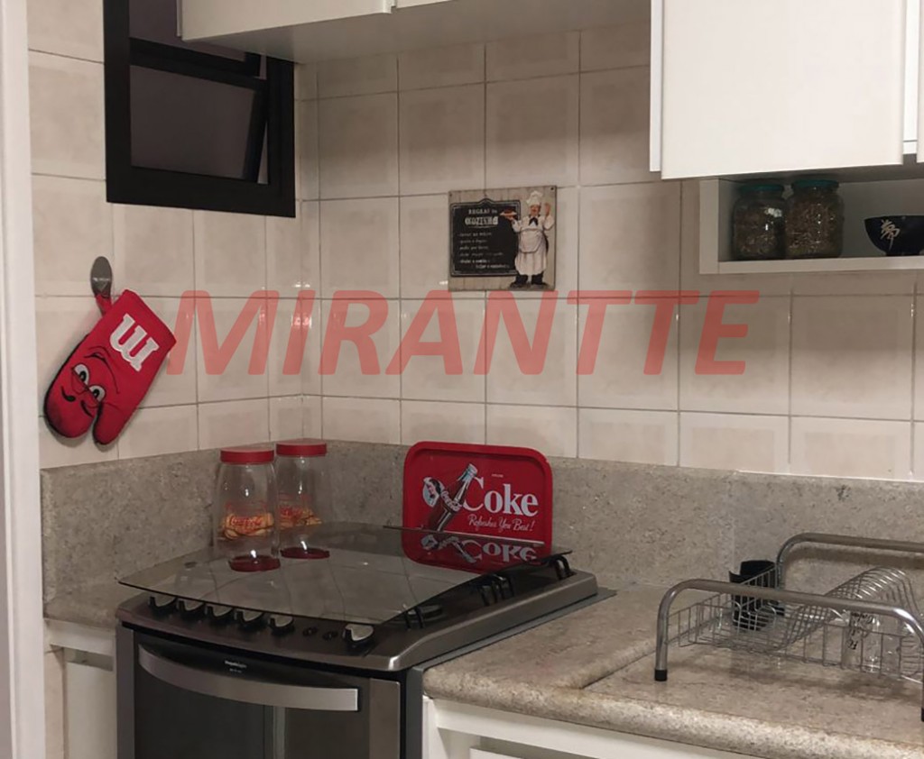 Apartamento com 3 quartos em Santana
