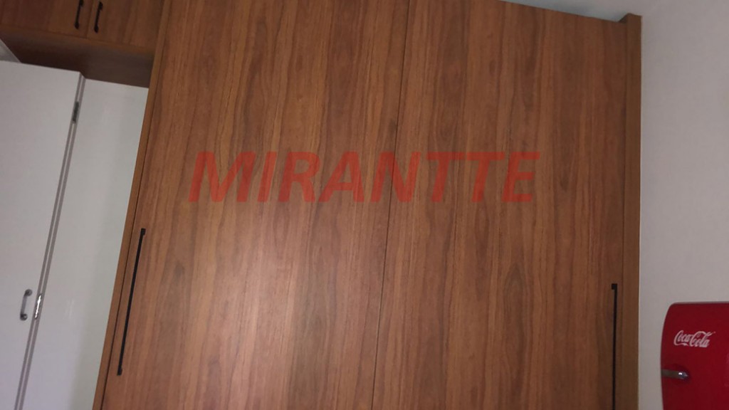 Apartamento com 3 quartos em Santana