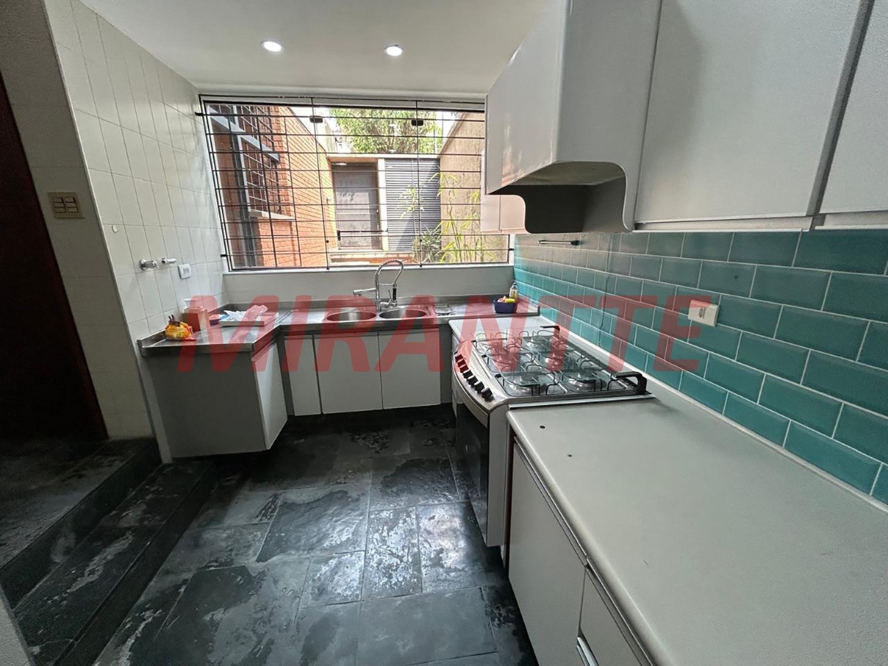 Casa terrea de 318m² com 5 quartos em Jardim França