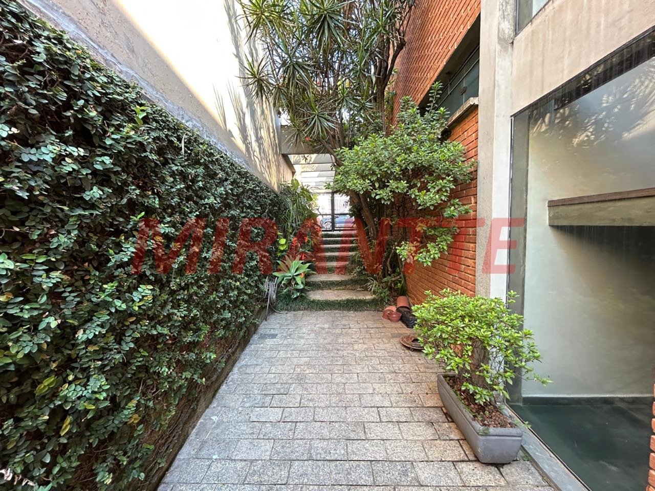 Casa terrea de 318m² com 5 quartos em Jardim França