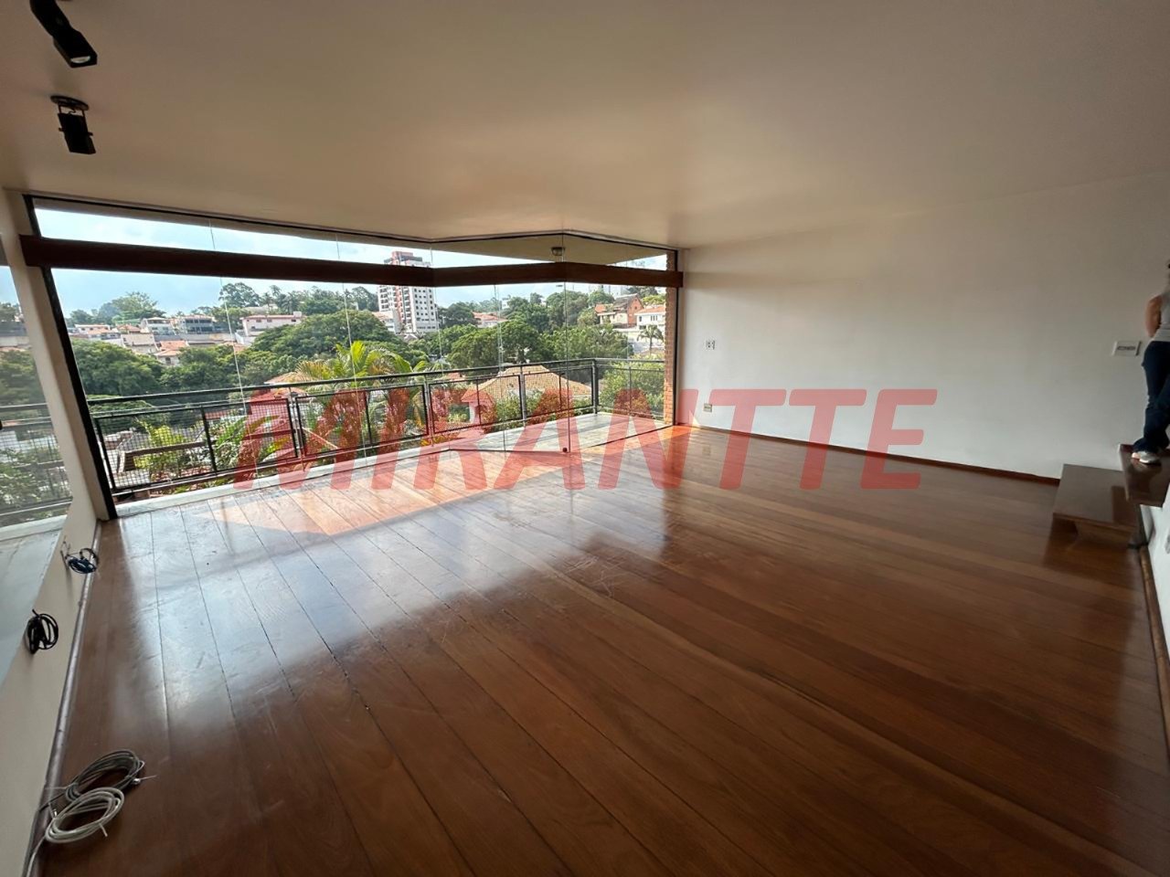 Casa terrea de 318m² com 5 quartos em Jardim França