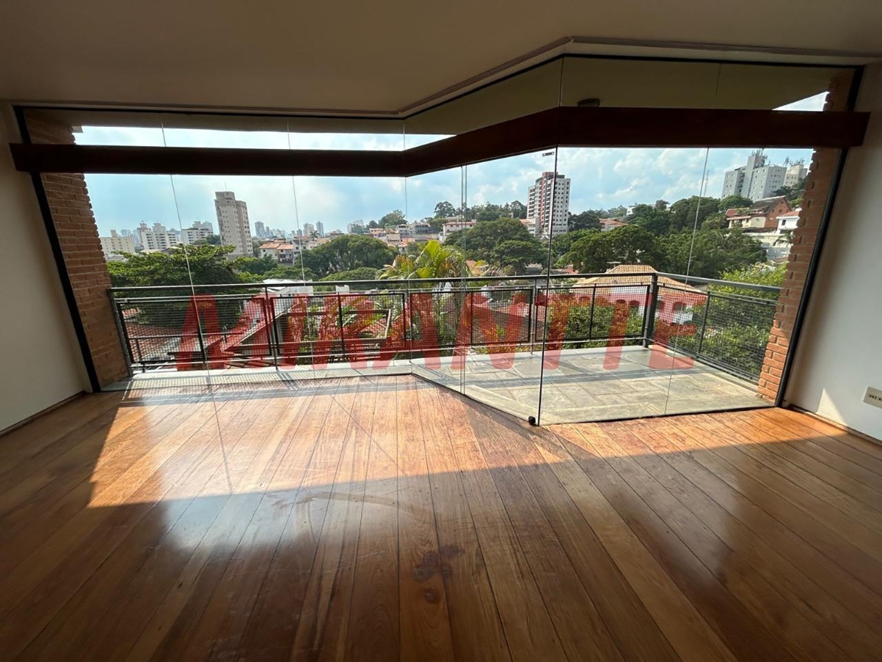 Casa terrea de 318m² com 5 quartos em Jardim França