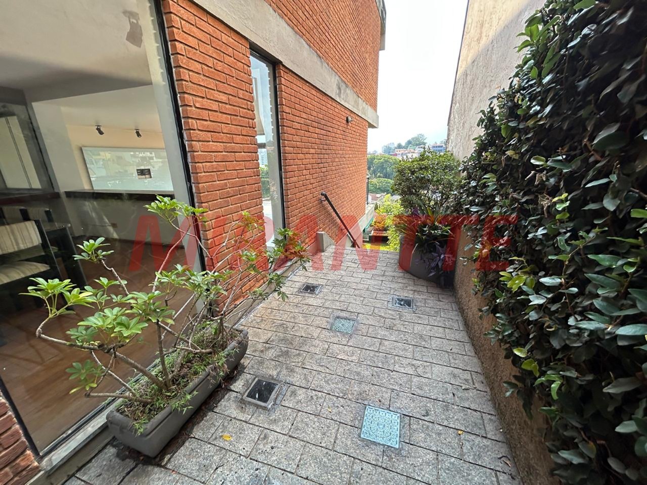 Casa terrea de 318m² com 5 quartos em Jardim França