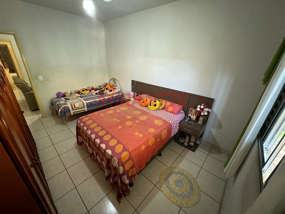 Casa terrea de 300m² com 3 quartos em Jaçana