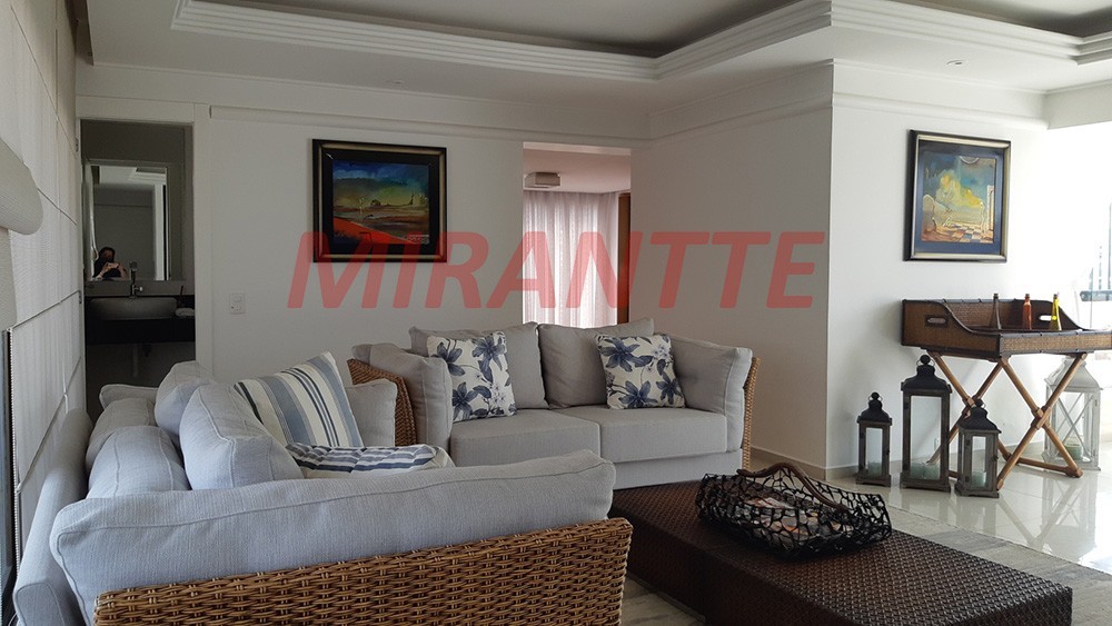 Apartamento de 440m² com 3 quartos em Santana