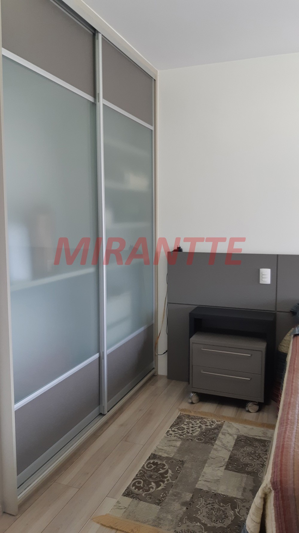 Apartamento de 440m² com 3 quartos em Santana