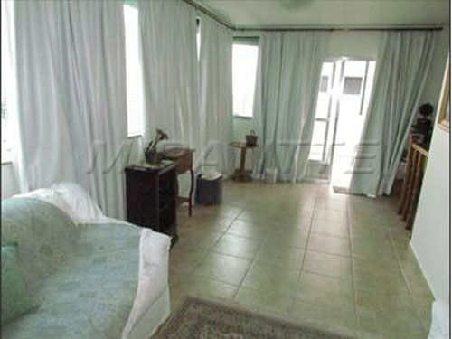 Cobertura de 240m² com 4 quartos em Santana