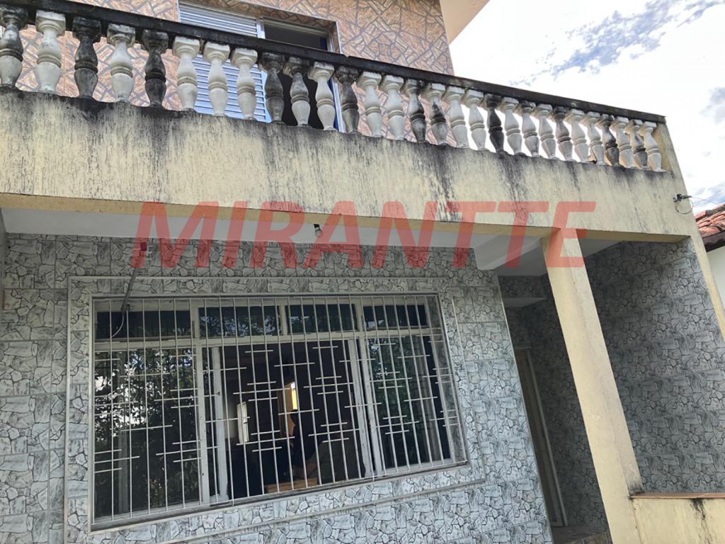Sobrado de 100m² com 2 quartos em Pedra Branca
