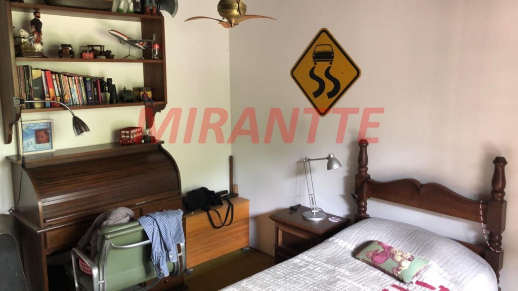 Sobrado de 507m² com 5 quartos em Serra Da Cantareira