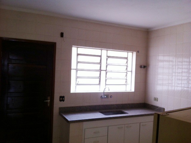 Sobrado de 138m² com 3 quartos em Vila Mazzei
